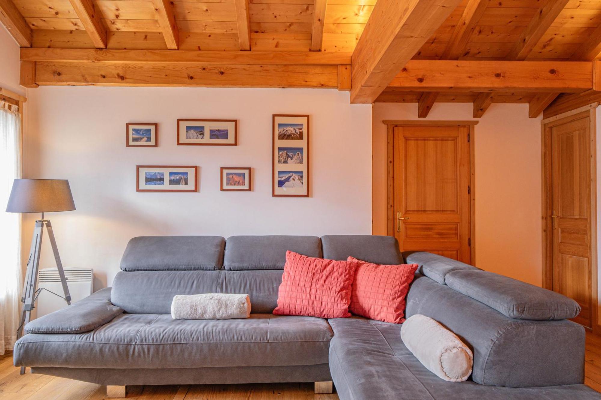 Apartment Capucin - A 3 Bedroom Chamonix Mountain Loft Extérieur photo