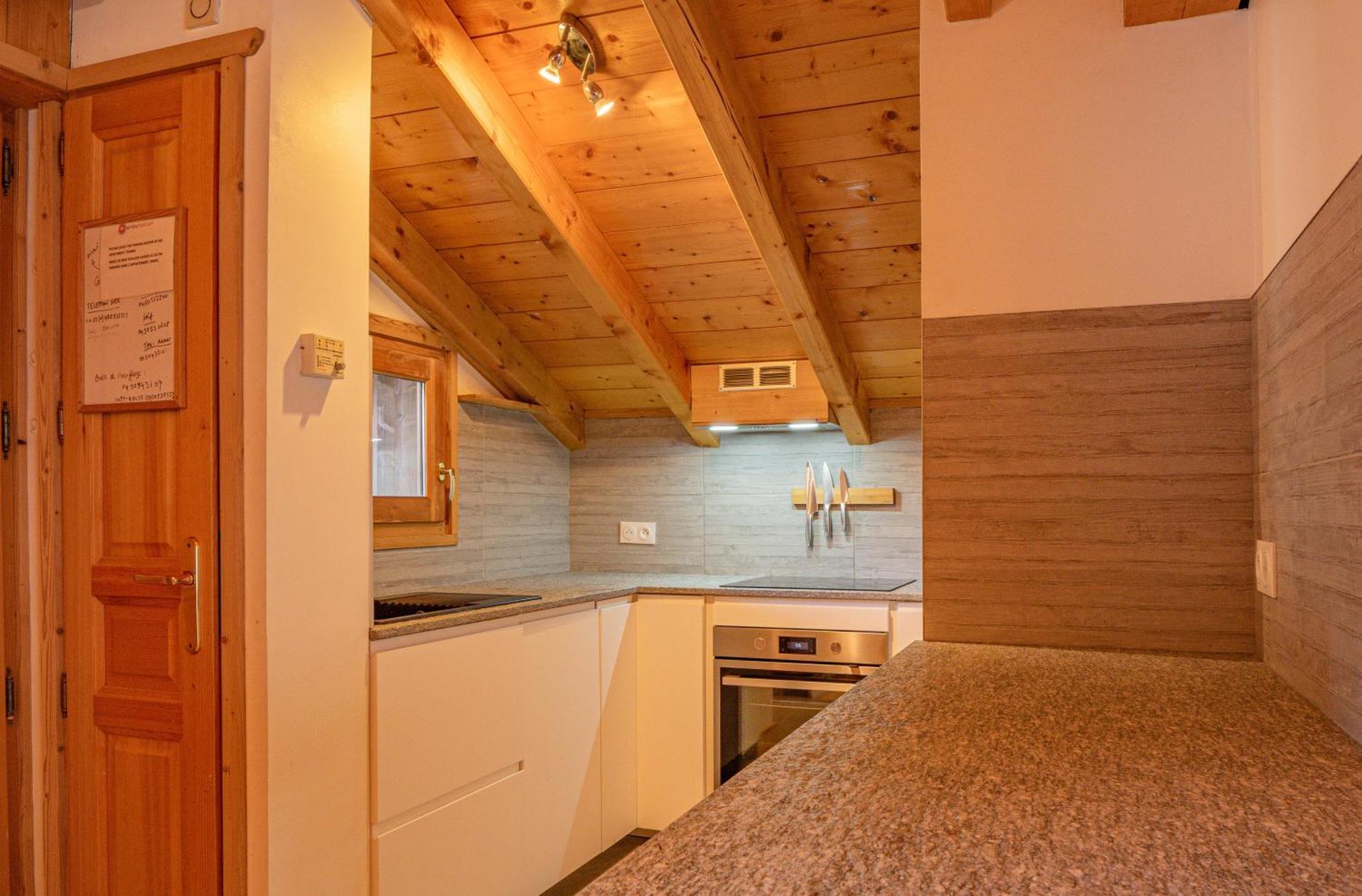 Apartment Capucin - A 3 Bedroom Chamonix Mountain Loft Extérieur photo