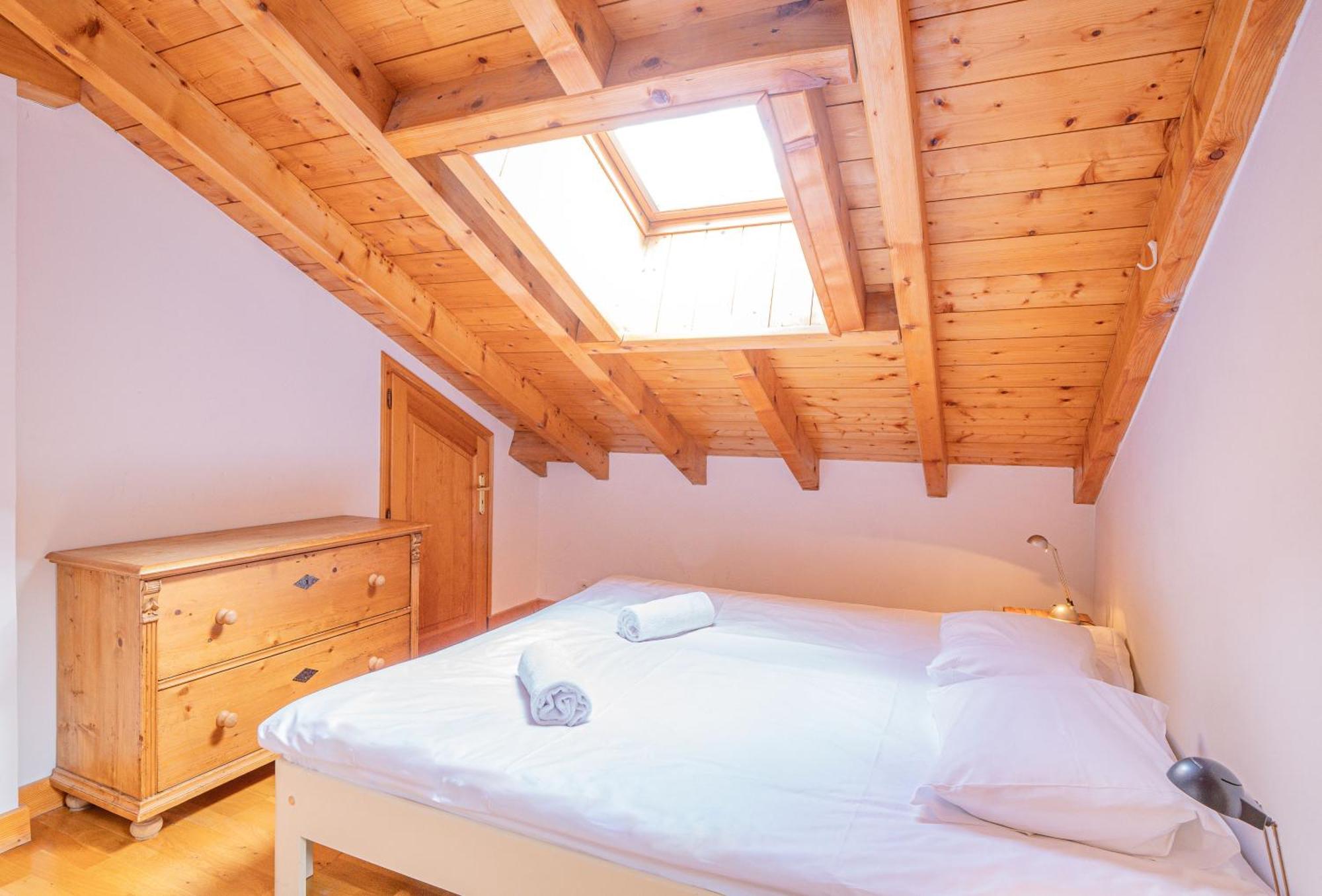 Apartment Capucin - A 3 Bedroom Chamonix Mountain Loft Extérieur photo